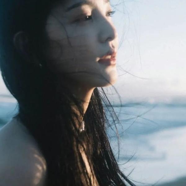 爱你是我难言的痛